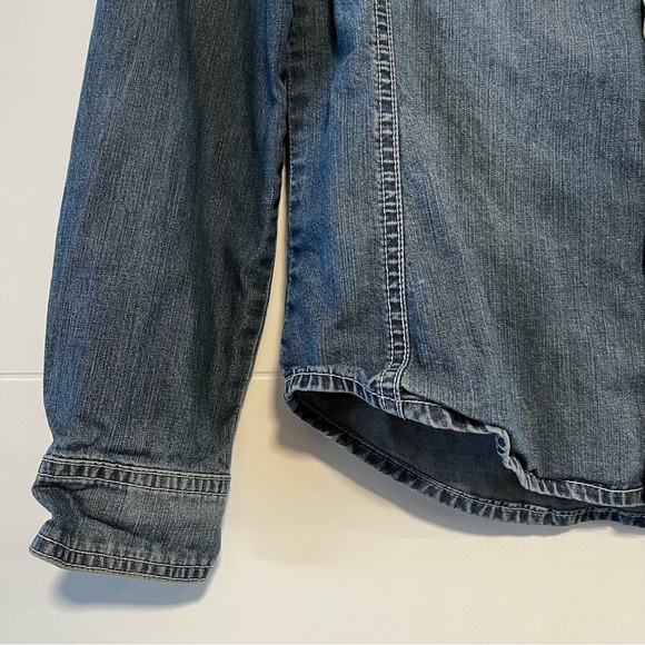 Lady Dutch | Beaded Denim Snap Up Shirt - Picture 5 of 15